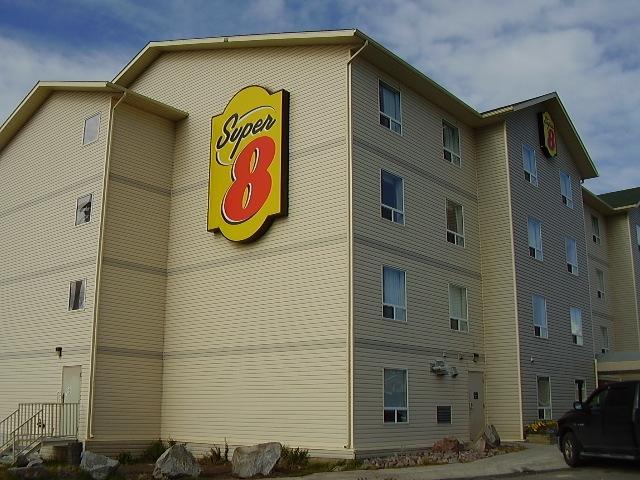 Hotel Super 8 By Wyndham Yellowknife Exteriér fotografie